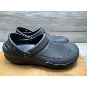 Crocs Bistro Work Clog – Slip-Resistant, Easy Clean, Closed Toe, Kitchen Use